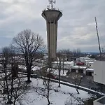 Viztorony شقة